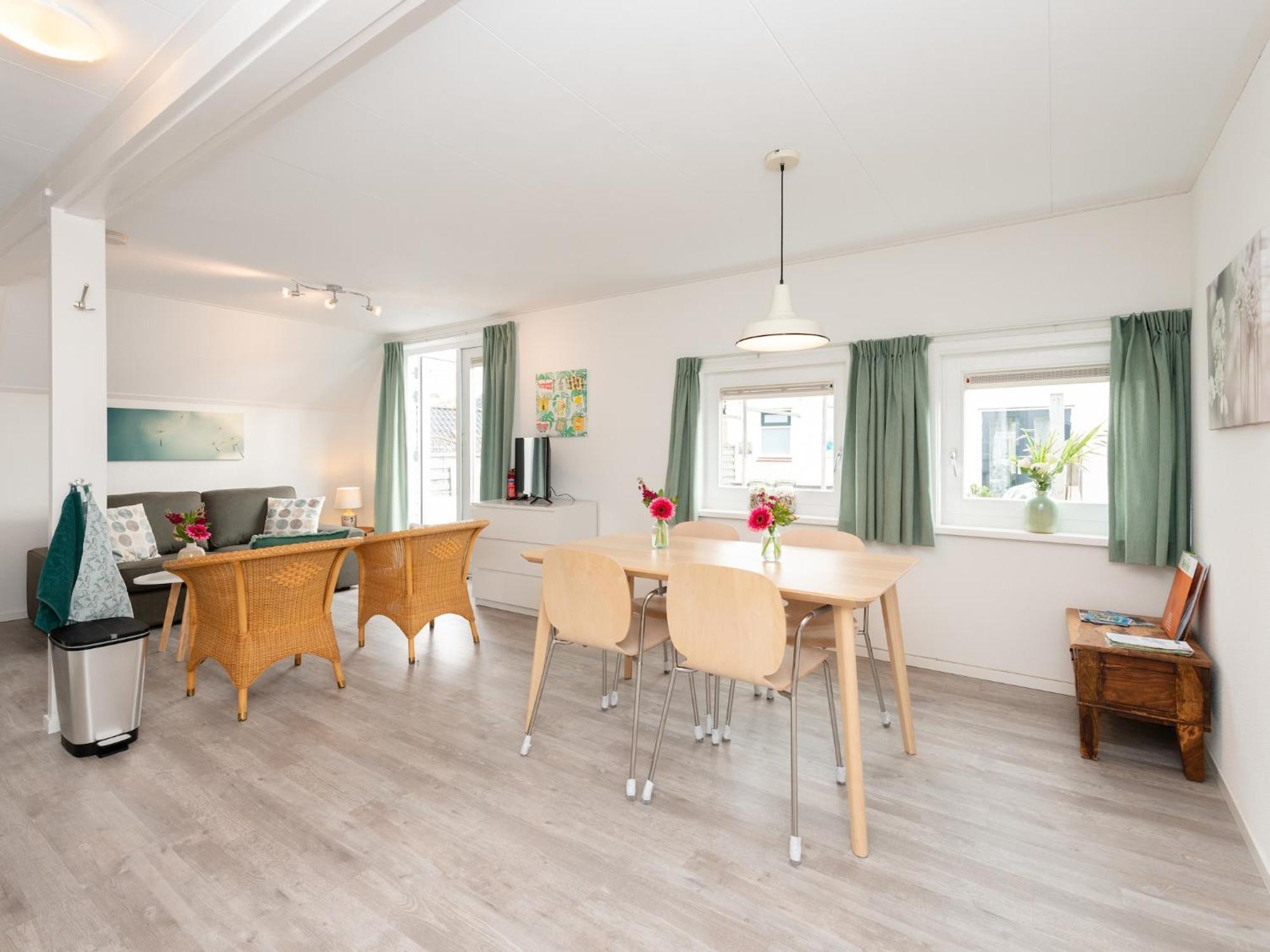 Stunning Apartment In Schoorl North Holland You Can Bike To The Beach Exteriör bild